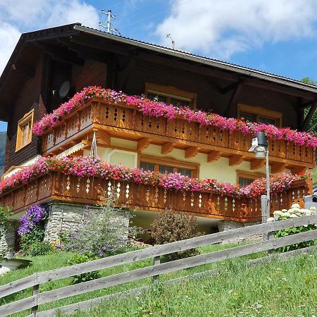 Großkirchheim Haus Bergblickヴィラ エクステリア 写真